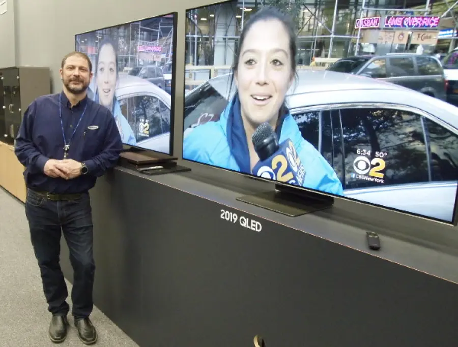 Televisori Samsung Ottieni HDMI 2.1, Audio adattivo e altro