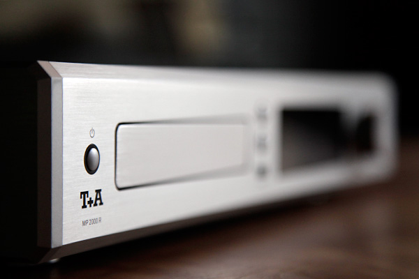 T + A MP2000 R Il lettore multi-sorgente MKII arriva