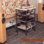 Produzioni à la carte: Billy Bags, Bybee, Creek, DSA, Tecnologia audio luminosa, Ortofon, Spendor, Stein, Tweek Geek, Vienna Acoustics e VPI.
