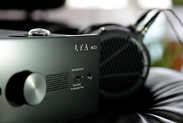 Linear Tube Audio MicroZOTL MZ3 Amplificatore per cuffie / Preamp / Amp arriva