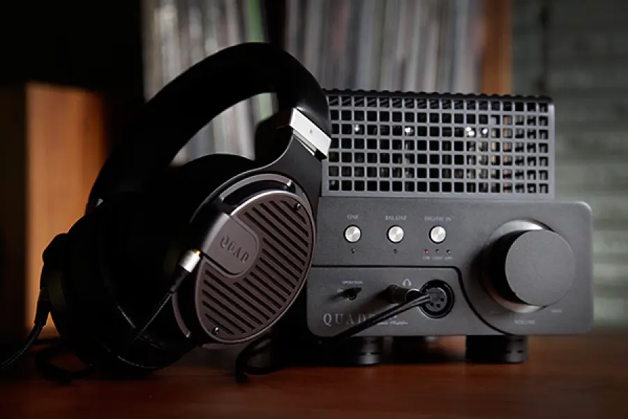 QUAD PA-One + Amplificatore per cuffie e preamplificatore Sneak Peek