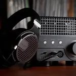 QUAD PA-One + Amplificatore per cuffie e preamplificatore Sneak Peek