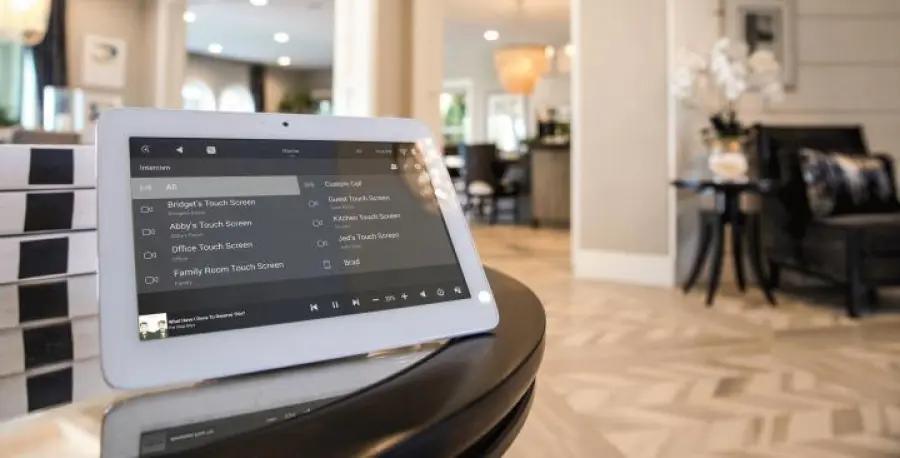 Control4 DS2 Mini Door Station e Intercom Anywhere recensiti