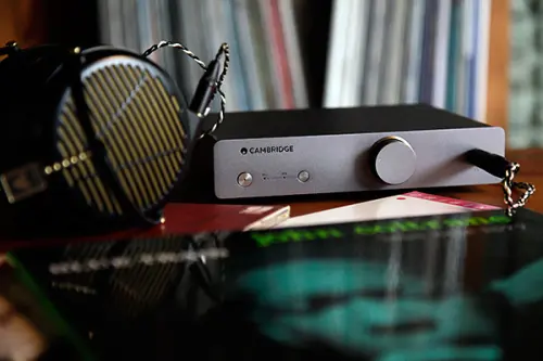 Anteprima audio per palco e audio per cuffie Cambridge Audio Duo